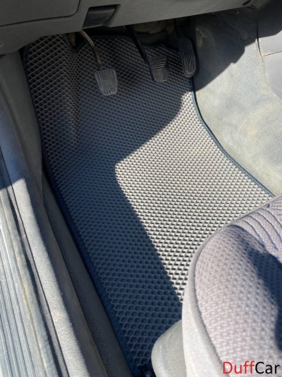 Автомобильные коврики Toyota Avensis I (T220) Седан (1997 - 2003)